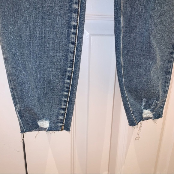 Kut from the Kloth Carlo Ankle Skinny Jeans Distressed - Picture 6 of 12